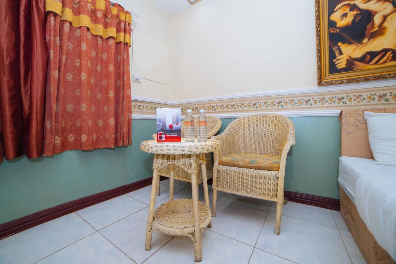 Reddoorz @ Fields Avenue Angeles City Exterior foto