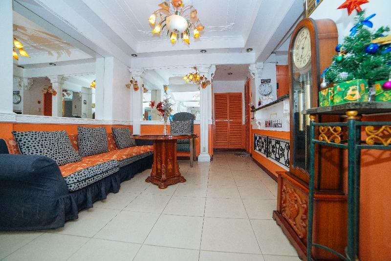Reddoorz @ Fields Avenue Angeles City Exterior foto